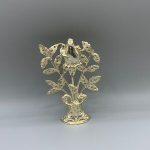 Vintage Torino Gold Tone Metal Rose Bud Pierced Earring Holder 1980s